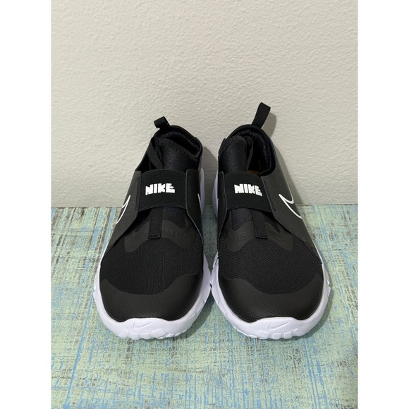 Nike Flex Runner 2 GS Kids Sneakers Size 7Y Women's 8.5 Black White Unisex New - Picture 2 of 8